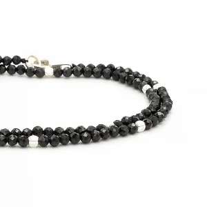 Dandy Street - shop online bracciali uomo di tendenza - bracciale uomo in argento - bracciale doppio giro chiusura moschettone - pietre semipreziose ematite - Zakun Dandy Street - shop online bracciali uomo di tendenza - bracciale uomo in argento - bracciale doppio giro chiusura moschettone - pietre semipreziose ematite - Zakun