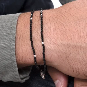 Dandy Street - shop online bracciali uomo di tendenza - bracciale uomo in argento - bracciale doppio giro chiusura moschettone - pietre semipreziose ematite - Zakun Dandy Street - shop online bracciali uomo di tendenza - bracciale uomo in argento - bracciale doppio giro chiusura moschettone - pietre semipreziose ematite - Zakun
