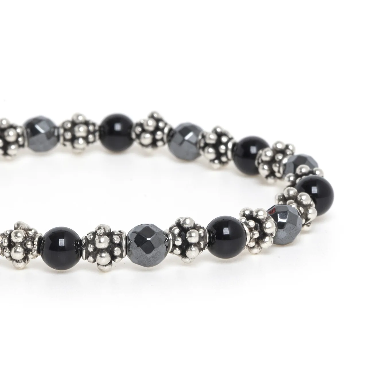 Dandy Street - shop online bracciali uomo di tendenza - bracciale elastico - bracciale uomo - bracciale pietre naturali onice ematite - Life Dandy Street - shop online bracciali uomo di tendenza - bracciale elastico - bracciale uomo - bracciale pietre naturali onice ematite - Life