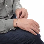 Dandy Street – shop online bracciali uomo di tendenza – bracciale uomo in argento – zirconi incastonati – filo di sagola – Aman