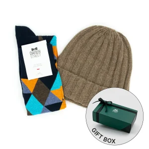 Dandy Street - shop online - accessori uomo - berretto invernale costa inglese - calzini uomo in cotone - Box invernale per chi ama lo stile - Winter Box #13 Dandy Street - shop online - accessori uomo - berretto invernale costa inglese - calzini uomo in cotone - Box invernale per chi ama lo stile - Winter Box #13