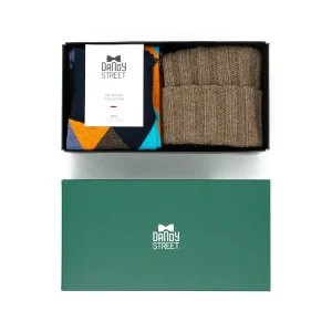Dandy Street - shop online - accessori uomo - berretto invernale costa inglese - calzini uomo in cotone - Box invernale per chi ama lo stile - Winter Box #13 Dandy Street - shop online - accessori uomo - berretto invernale costa inglese - calzini uomo in cotone - Box invernale per chi ama lo stile - Winter Box #13