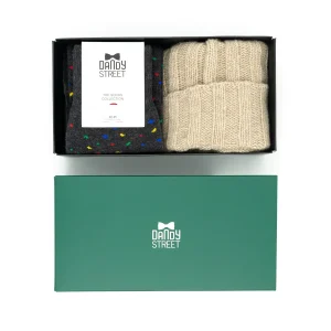 Dandy Street - shop online - accessori uomo - berretto invernale costa inglese - calzini uomo in cotone - Abbinamento per uomo berretto e calze - Winter Box #16 Dandy Street - shop online - accessori uomo - berretto invernale costa inglese - calzini uomo in cotone - Abbinamento per uomo berretto e calze - Winter Box #16