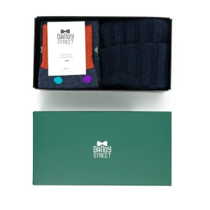 Dandy Street - shop online - accessori uomo - berretto invernale costa inglese - calzini uomo in cotone - Abbinamento perfetto per l’uomo elegante - Winter Box #20 Dandy Street - shop online - accessori uomo - berretto invernale costa inglese - calzini uomo in cotone - Abbinamento perfetto per l’uomo elegante - Winter Box #20