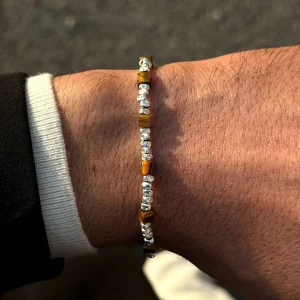 Dandy Street - shop online bracciali uomo di tendenza - Bracciale in argento realizzato a mano - Hazel Dandy Street - shop online bracciali uomo di tendenza - Bracciale in argento realizzato a mano - Hazel