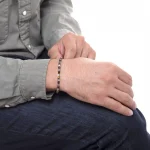 Dandy Street – shop online bracciali uomo di tendenza – bracciale elastico – bracciale uomo realizzato a mano – bracciale pietre naturali ematite occhio di tigre – Barkes