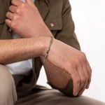 Dandy Street – vendita online – bracciali uomo di tendeza – pietre naturali vinile africano pirite – Arcus