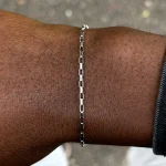 Dandy Street – shop online bracciali uomo di tendenza – Bracciale da uomo in acciaio moderno – Qudos